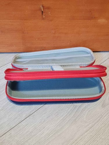 2 cipzáros 3D dombornyomott fiús tolltartó - Űrhajós mintával 