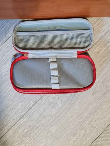 2 cipzáros 3D dombornyomott fiús tolltartó - Űrhajós mintával 