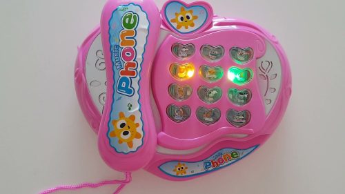 Zenélő telefon